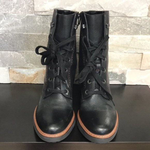 Naturalizer Callie Lace-Up Boot - Picture 4 of 6